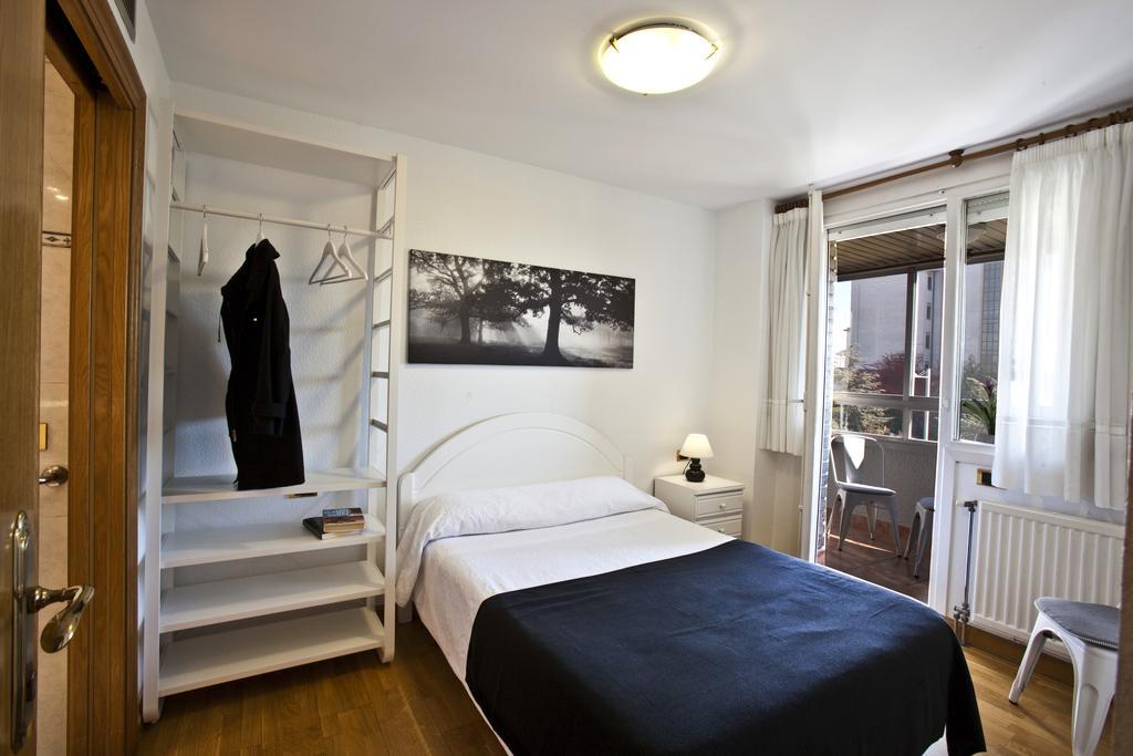Pension Pasadena Pamplona Exteriér fotografie